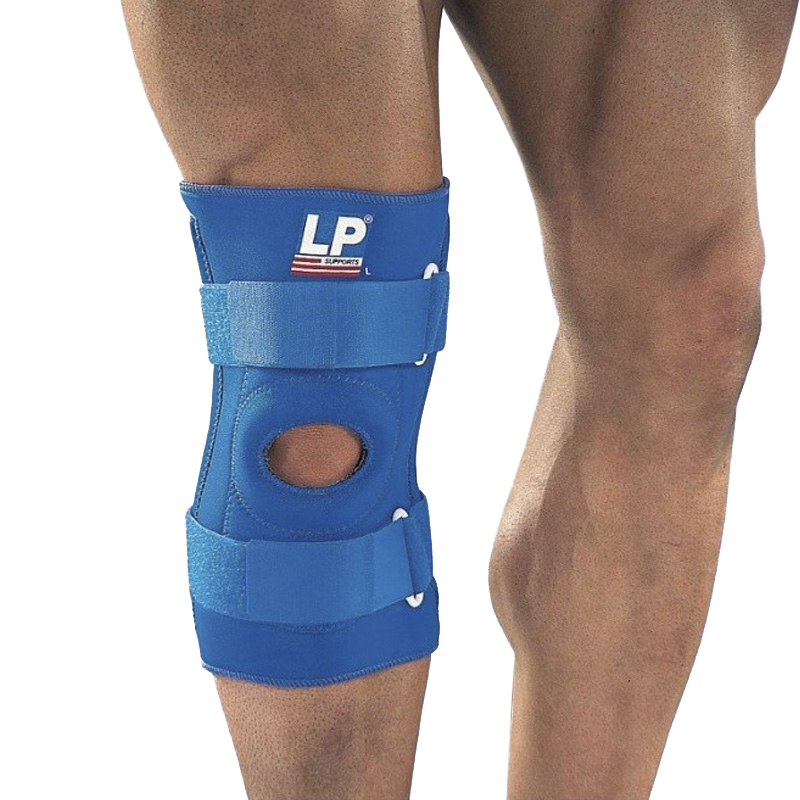 LP Neoprene Stabilising Knee Support with Buckles